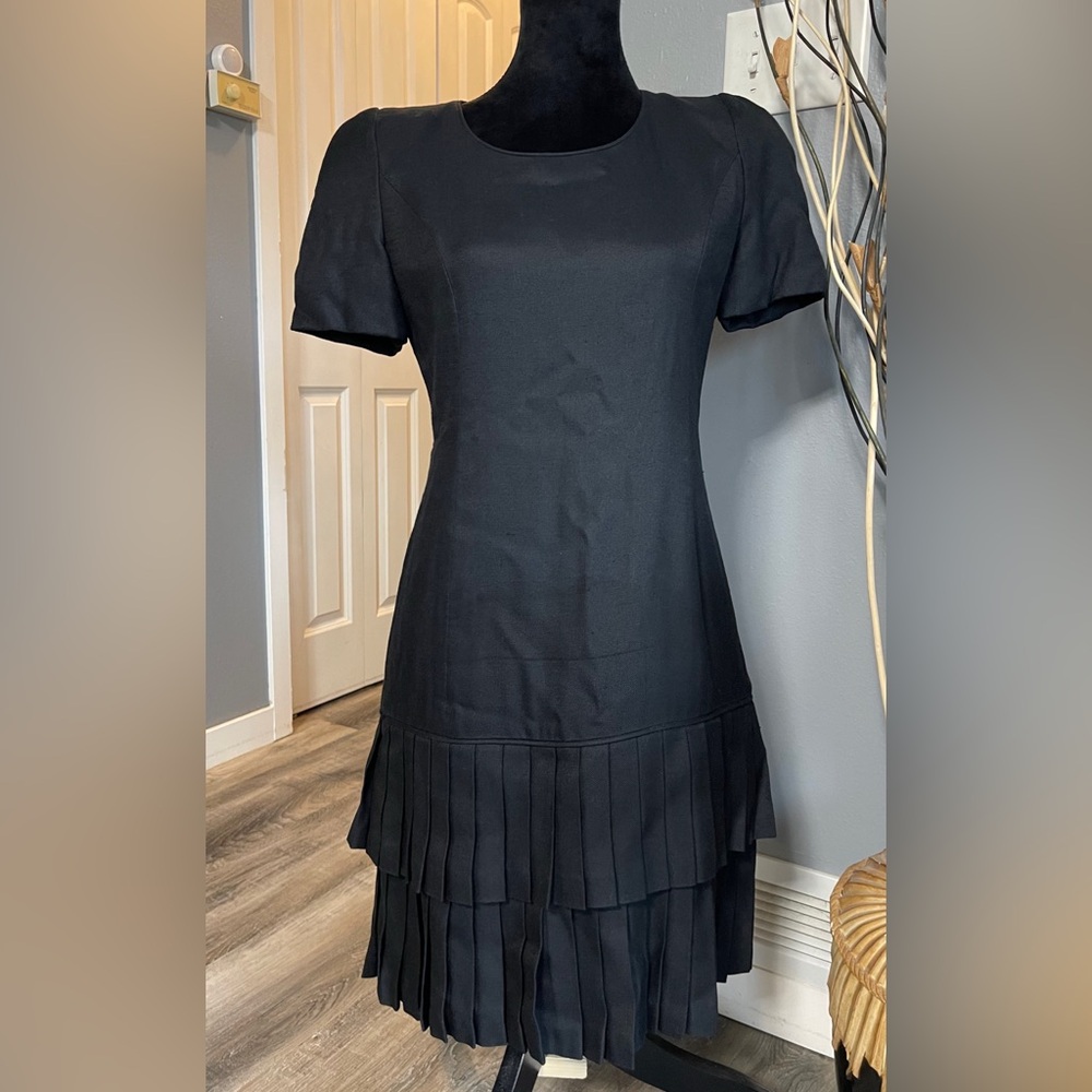 Vintage CH Carolina Herrera (Neiman Marcus) Black Layered Mini Dress Size 8